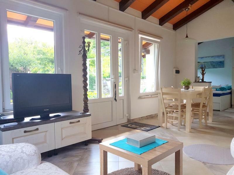 Holiday Home Slavi Vipava Luaran gambar