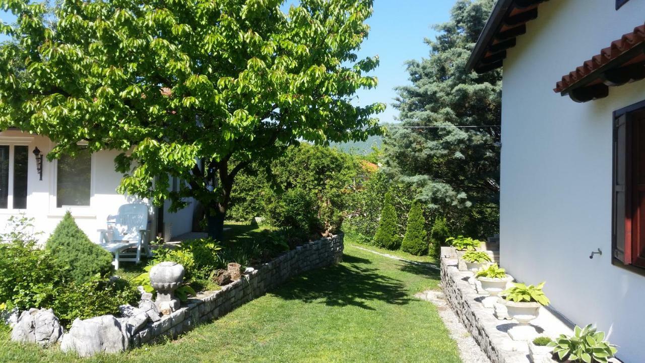 Holiday Home Slavi Vipava Luaran gambar